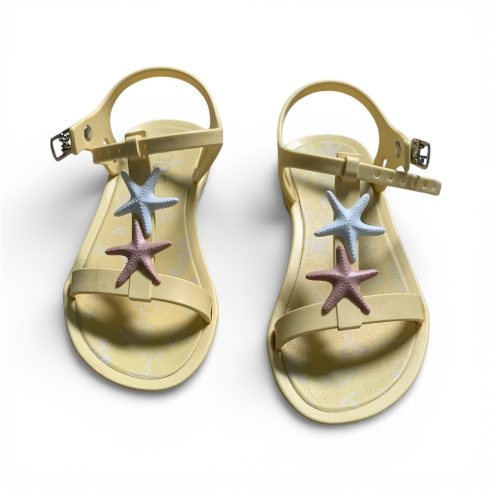 Kids Starfish Sandals - Cream with Pastel Accents